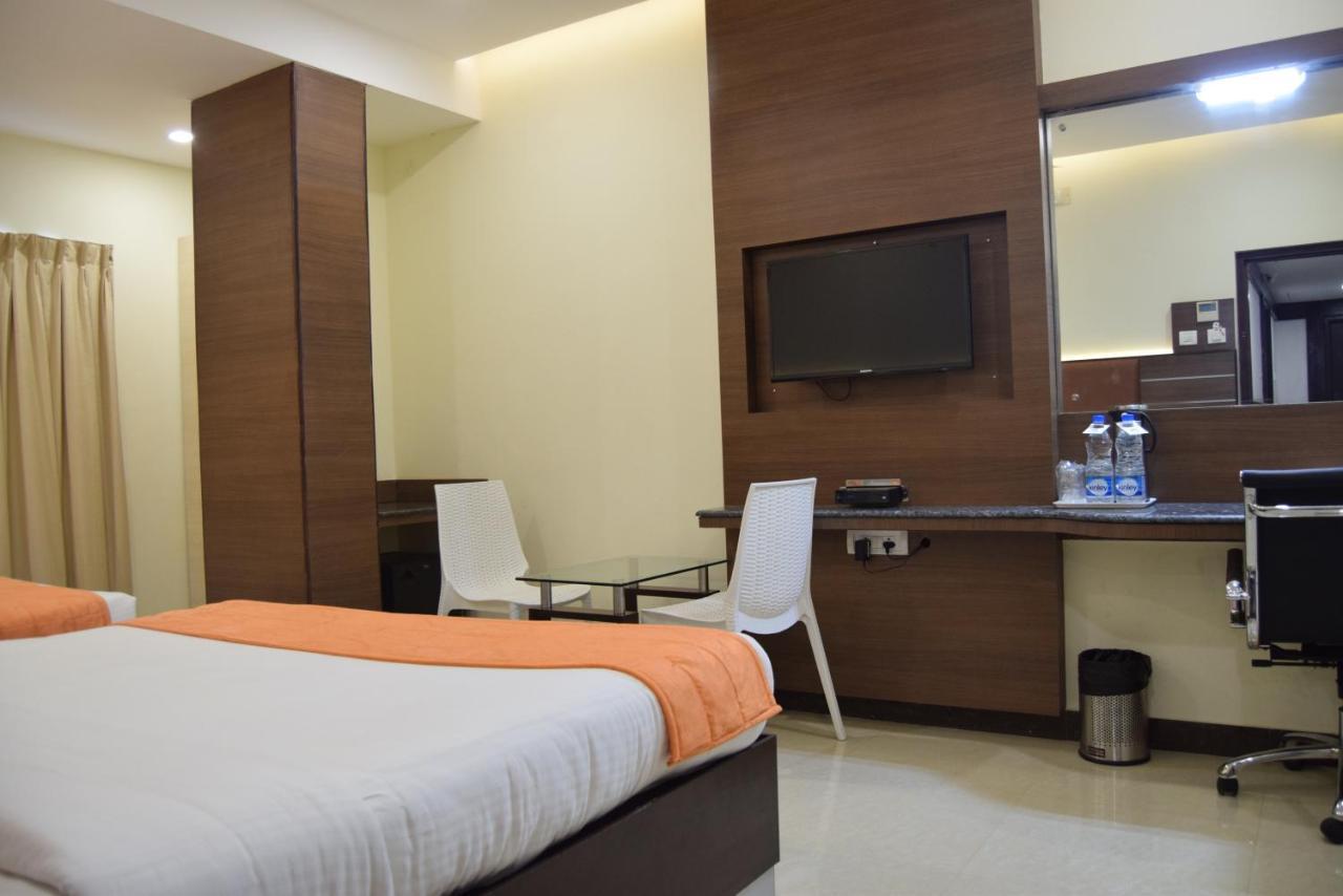 Thiviyam Airport Hotel Chennai Luaran gambar